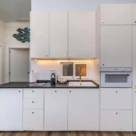 Modern And Luxury 2 Bedroom On Island In The Marina Harbour *