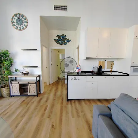 Daire Modern And Luxury 2 Bedroom On Island In The Marina Harbour Benalmádena